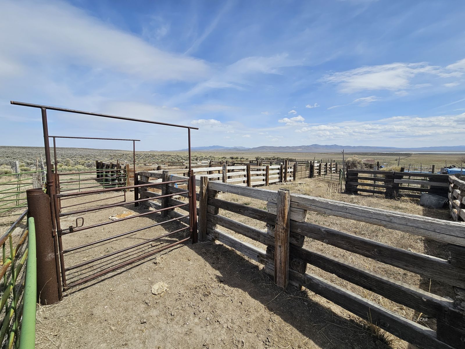 Cherry Creek Road Property Photo 9
