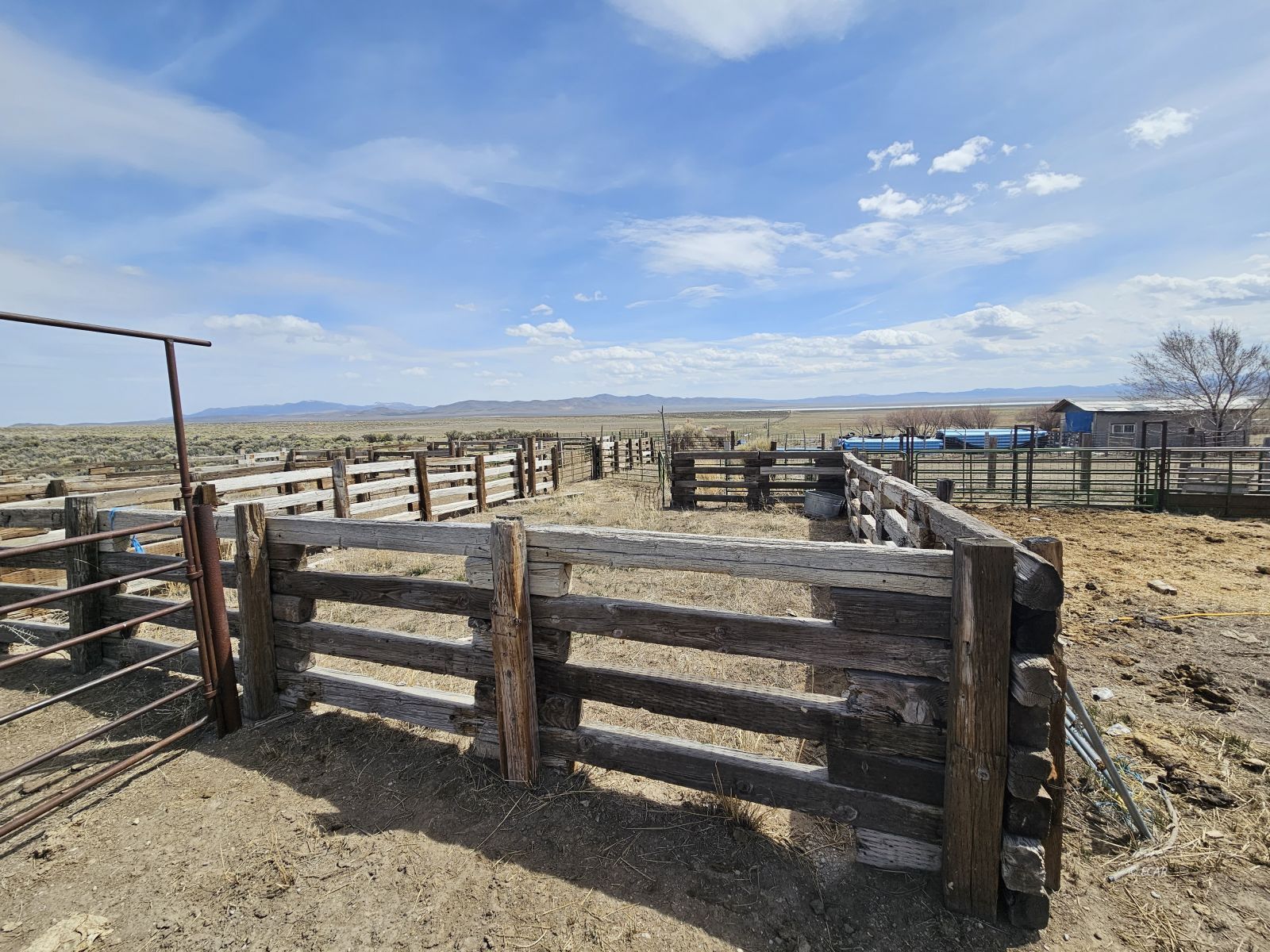 Cherry Creek Road Property Photo 10