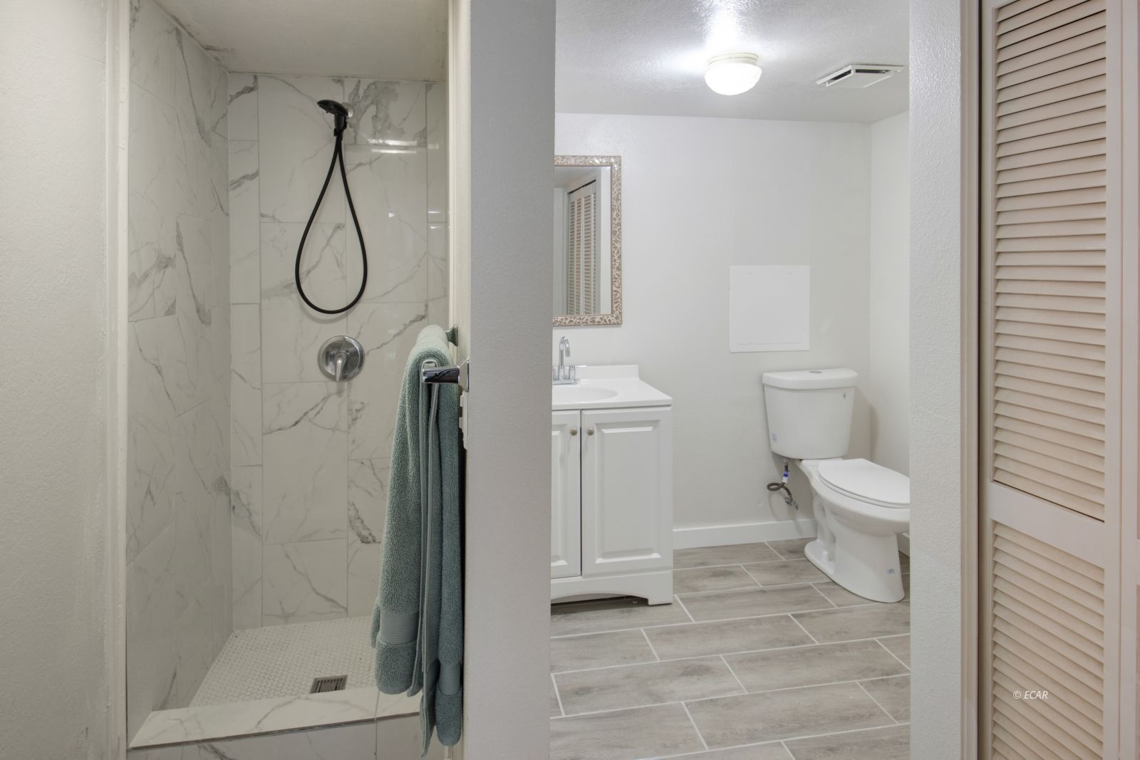 1519 Glenmoor Drive Property Photo 24