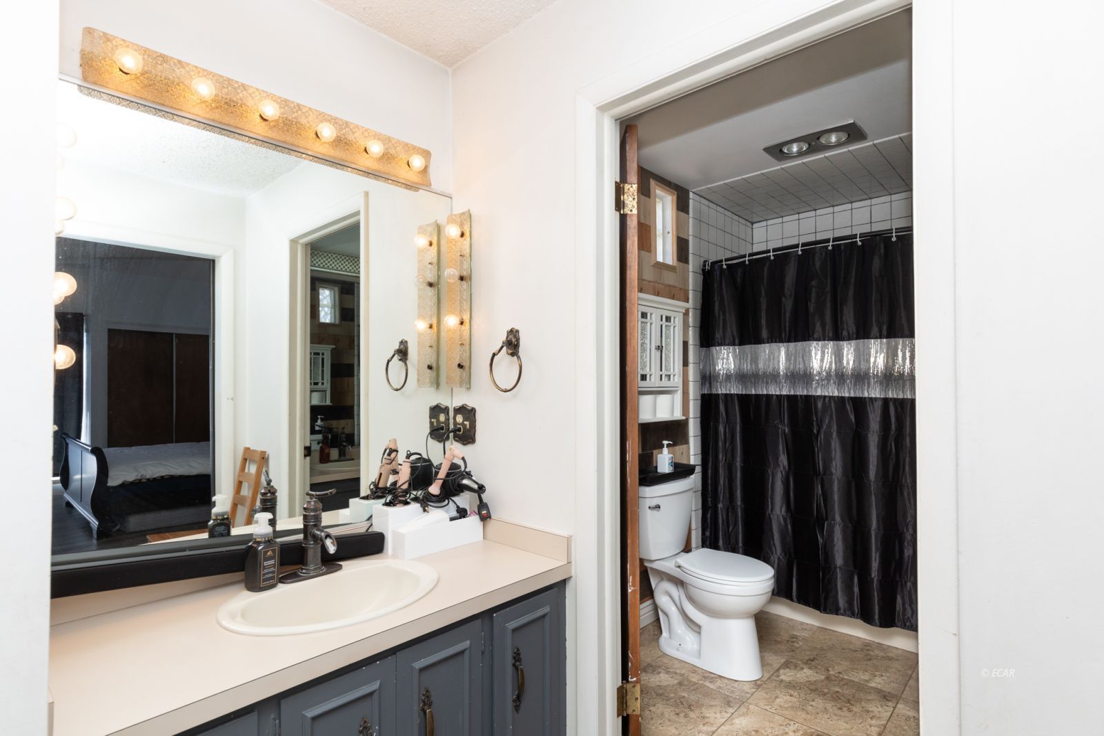 108 Walnut Street Property Photo 18