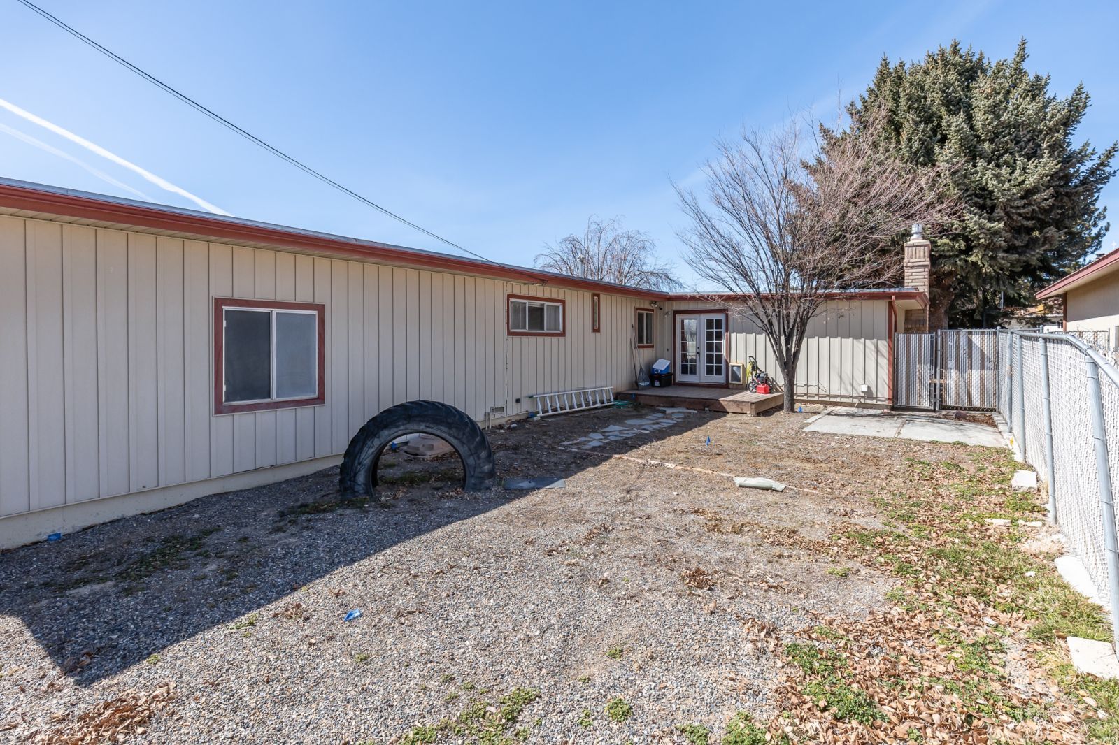 108 Walnut Street Property Photo 26