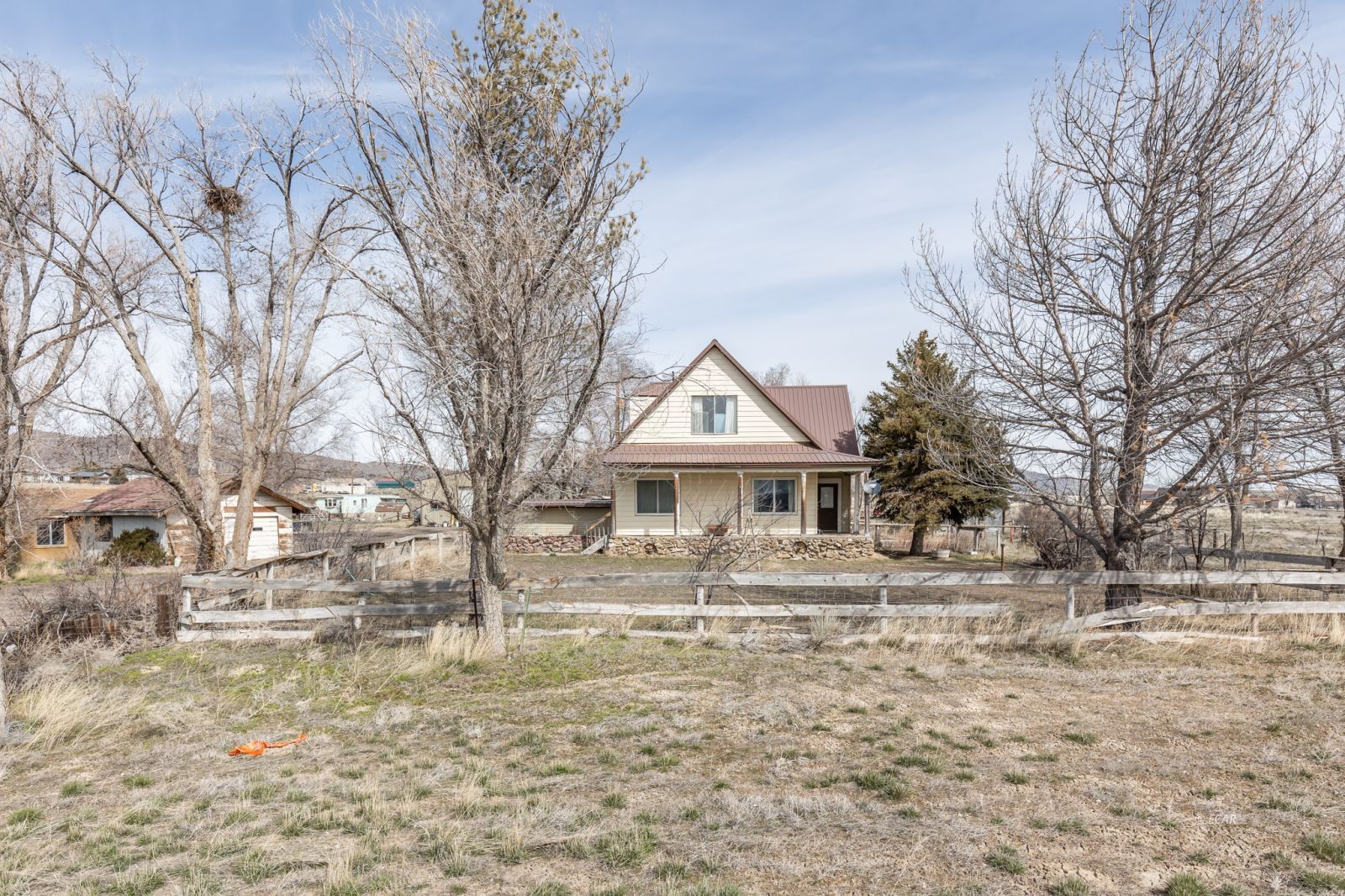 Valley Vista Real Estate Listings Main Image