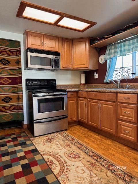 812 Lincoln Avenue Property Photo 6