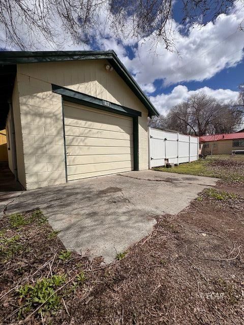 812 Lincoln Avenue Property Photo 16